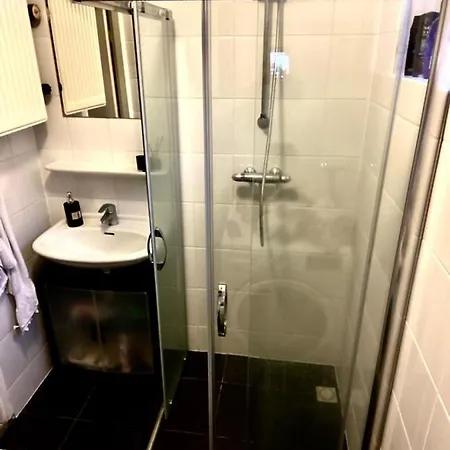 Apartament Comfortable In With Garden *